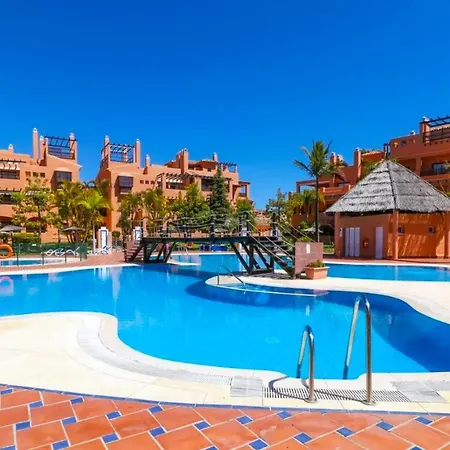 Ferienhaus Marbella - Luxury & Spacious Next To Marriott Playa Andaluza - Private Heated Jacuzzi
