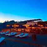 Marbella - Luxury & Spacious Next To Marriott Playa Andaluza - Private Heated Jacuzzi Holiday home *
