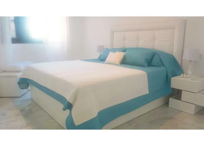 Nyaraló Marbella - Luxury & Spacious Next To Marriott Playa Andaluza - Private Heated Jacuzzi