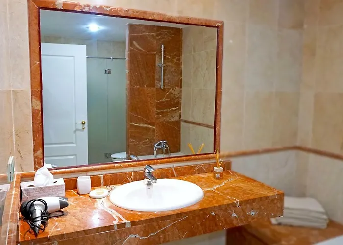 Marbella - Luxury & Spacious Next To Marriott Playa Andaluza - Private Heated Jacuzzi